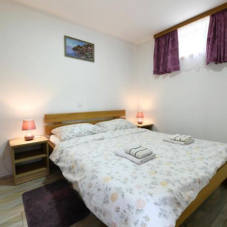 Apartman Jakov Rakovica Eksteriør billede