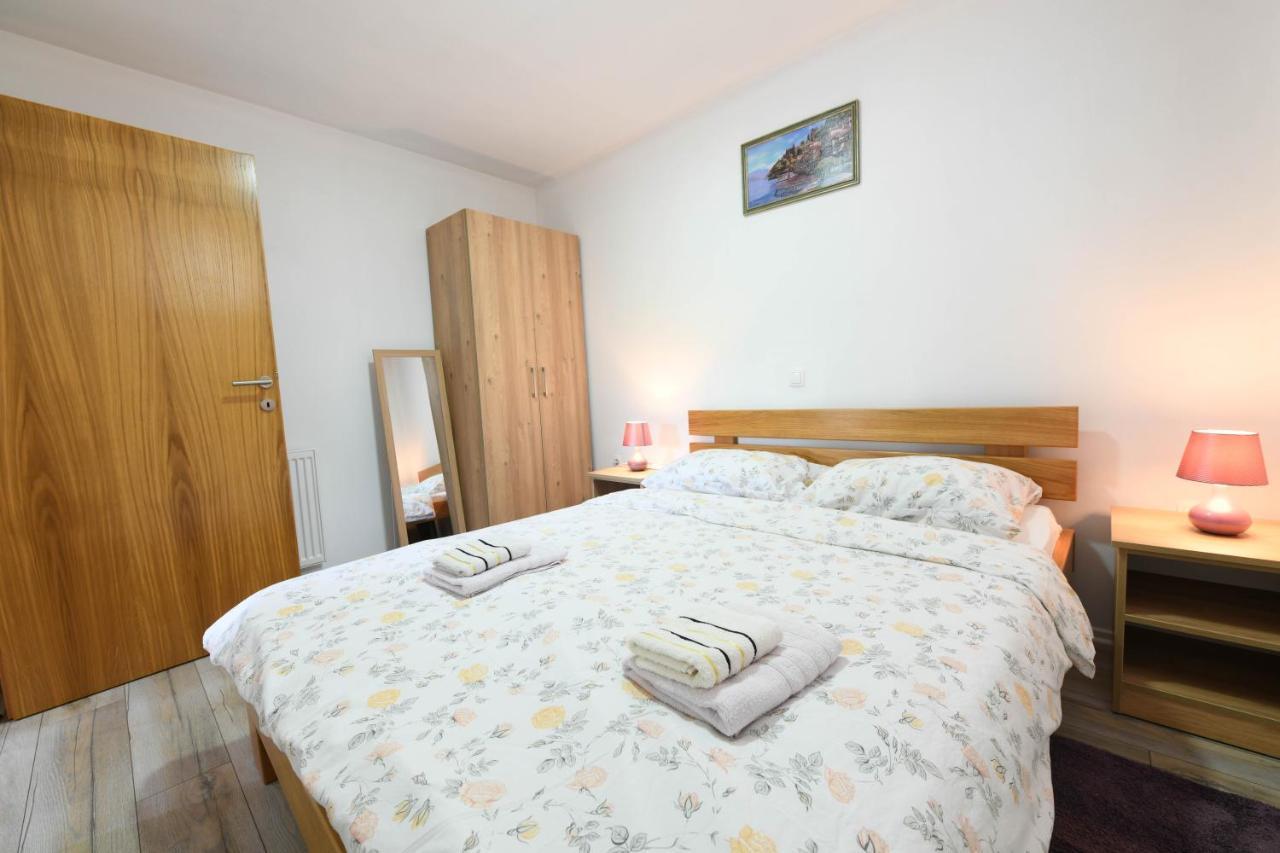 Apartman Jakov Rakovica Eksteriør billede